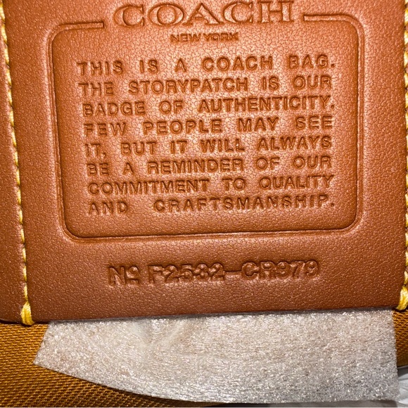 Coach Bella Medium Pebble Leather Shoulder Bag - Black NWT - Picture 15 of 16